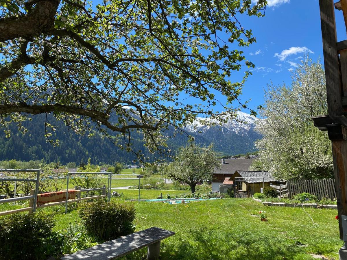 Hotel Chasa Chalavaina Müstair Exterior foto
